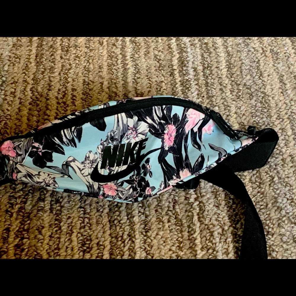 Nike Fanny pack